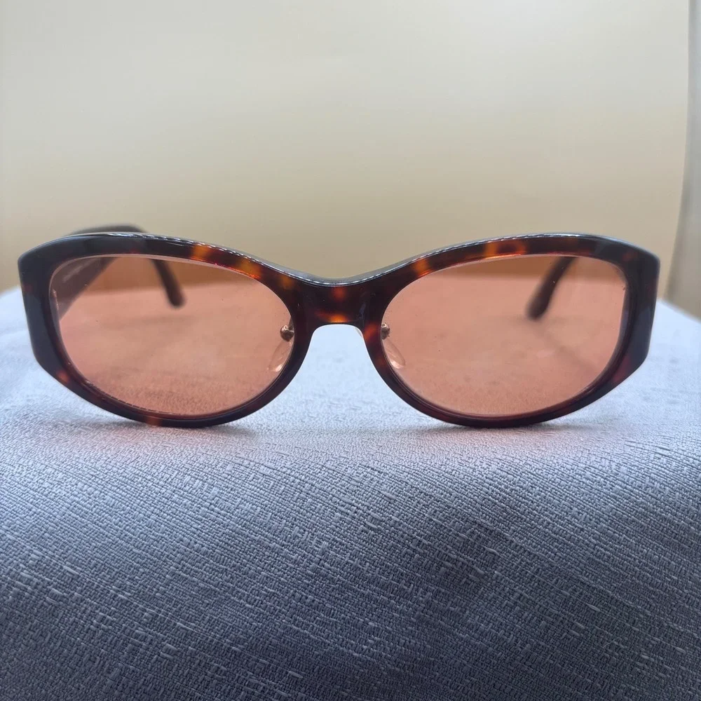 Emanuel Ungaro Vintage Tortoise Sunglasses Amber Lens Made in Italy 4007 7002